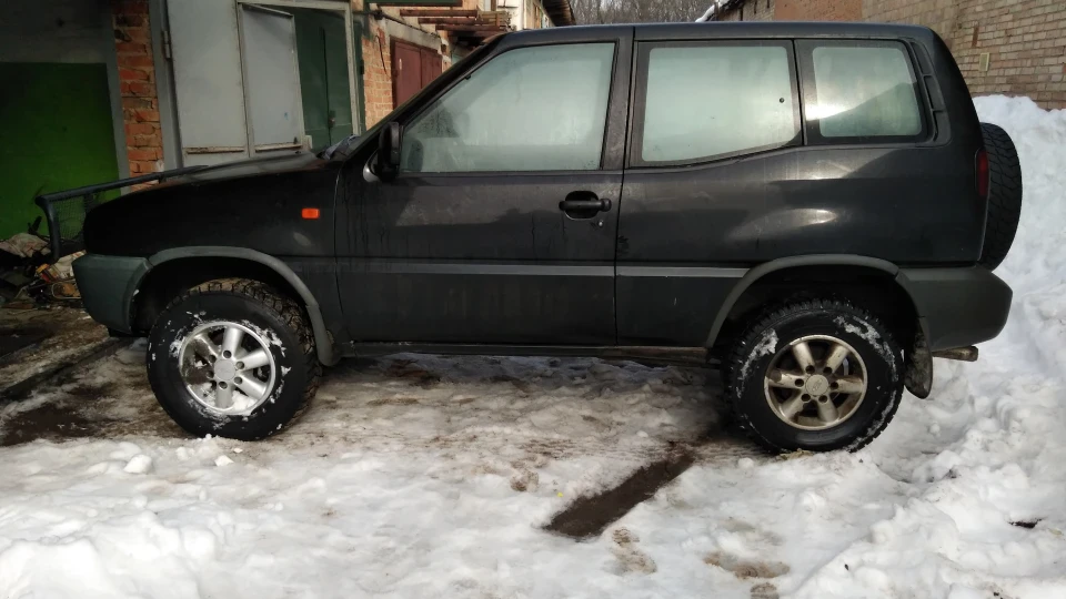 Nissan Terrano
