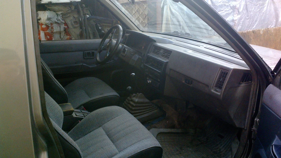 Nissan Terrano 5