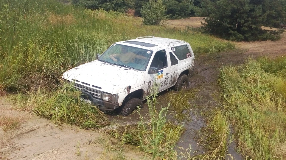 Nissan Terrano 3.0 Оззімобіль 2