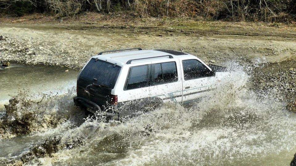 Nissan Terrano ТАНЧИК 2