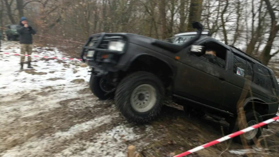 Nissan Terrano TD27T , Дракон. 2