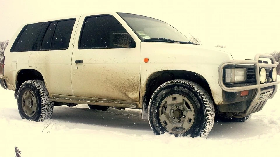 Nissan Terrano ТіРРаНу 3