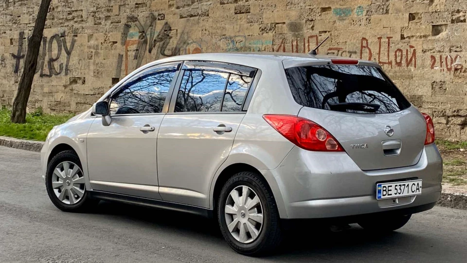 Nissan Tiida