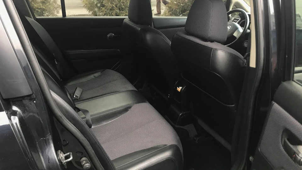 Nissan Tiida 5