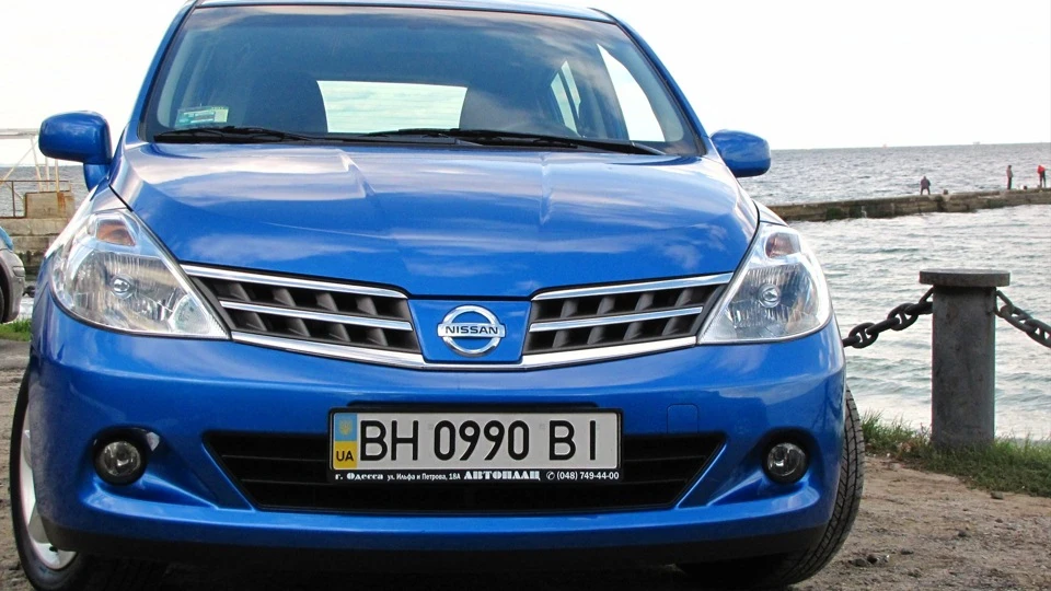 Nissan Tiida 5