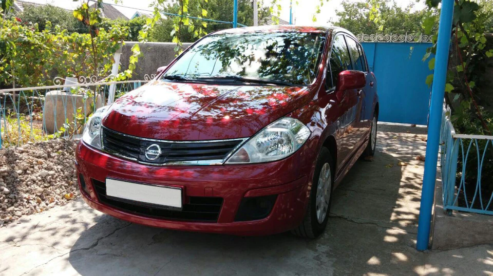 Nissan Tiida 2