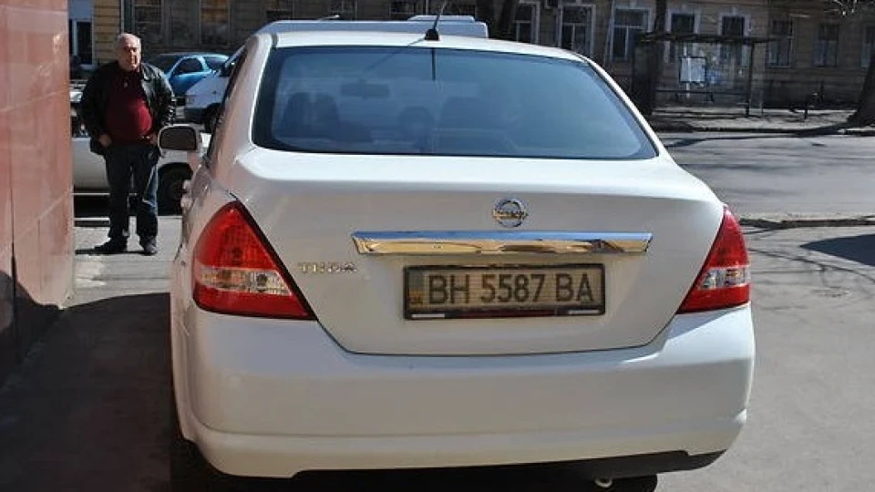 Nissan Tiida 3