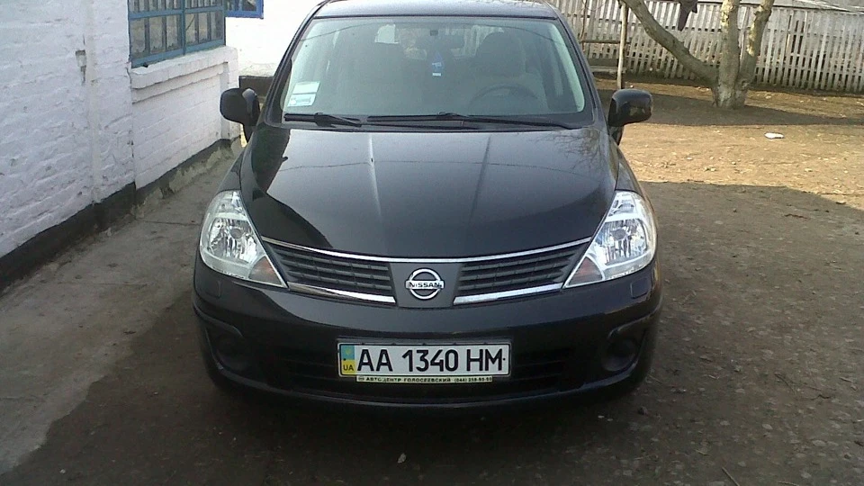 Nissan Tiida ティーダ 2