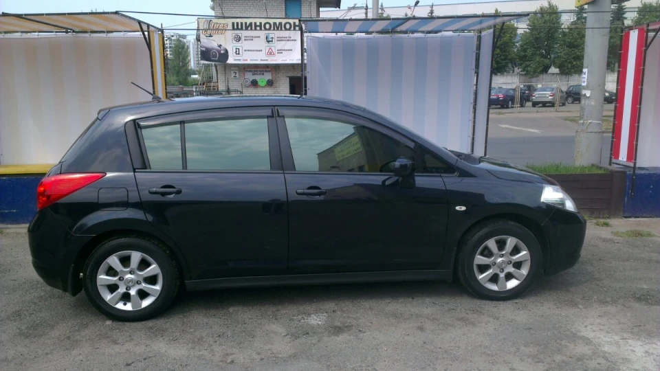 Nissan Tiida