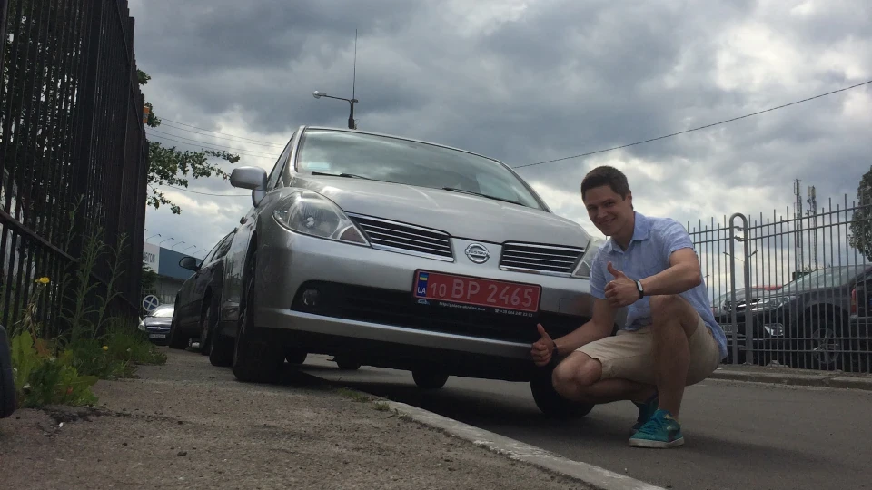 Nissan Tiida