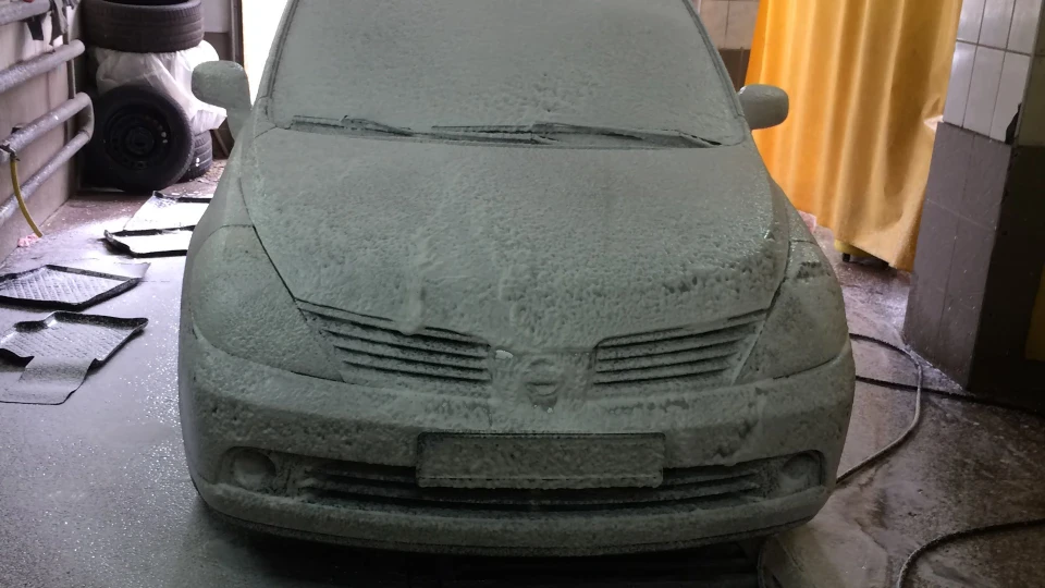 Nissan Tiida 2