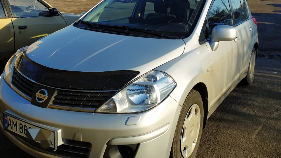 Nissan Tiida 1.6 автомат