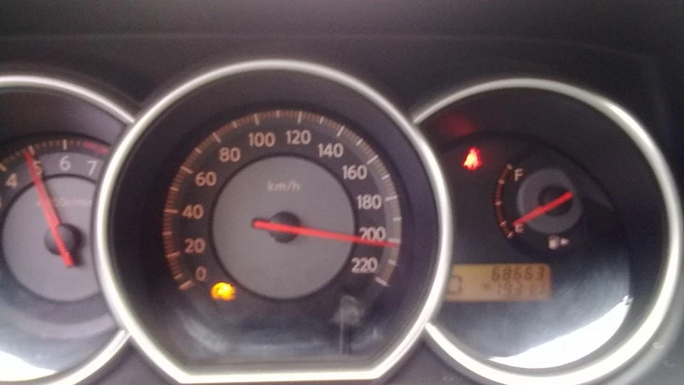 Nissan Tiida 1.6 4