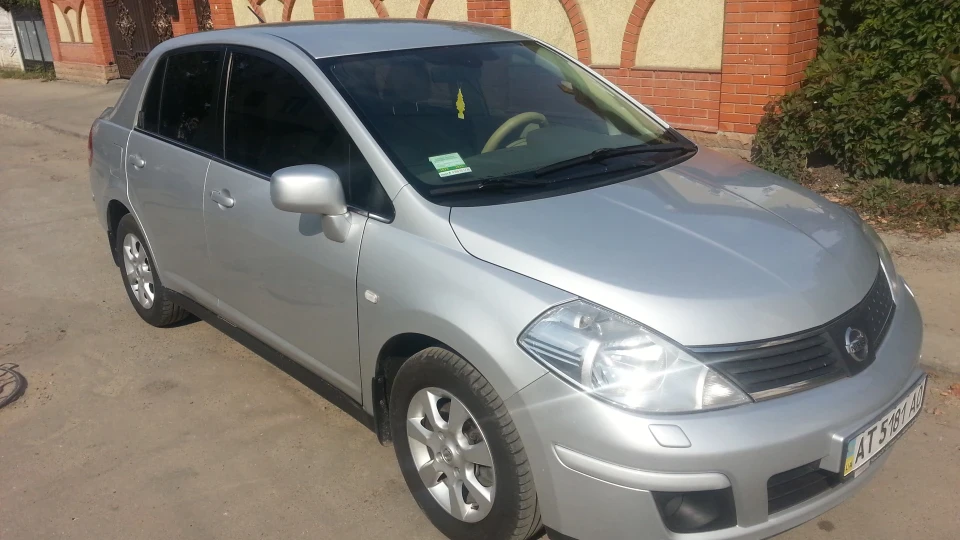Nissan Tiida AIR MEXICO 2