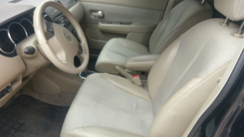 Nissan Tiida Арабка Тьотя Ліда 3