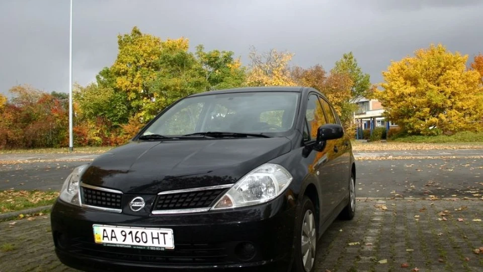 Nissan Tiida арабка 3