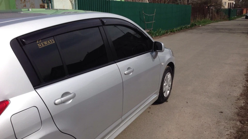 Nissan Tiida Чобот 2