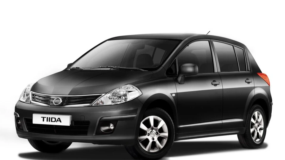 Nissan Tiida SE 2