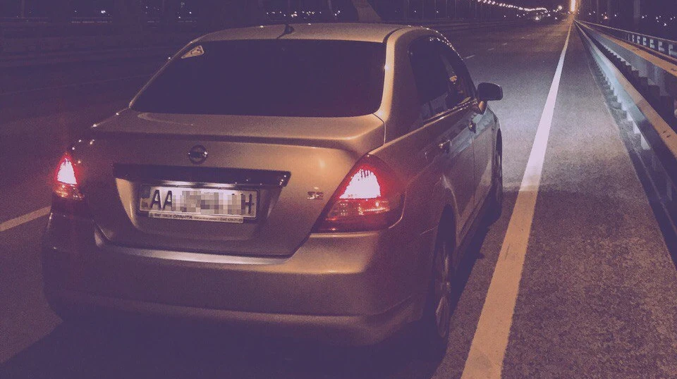 Nissan Tiida SE