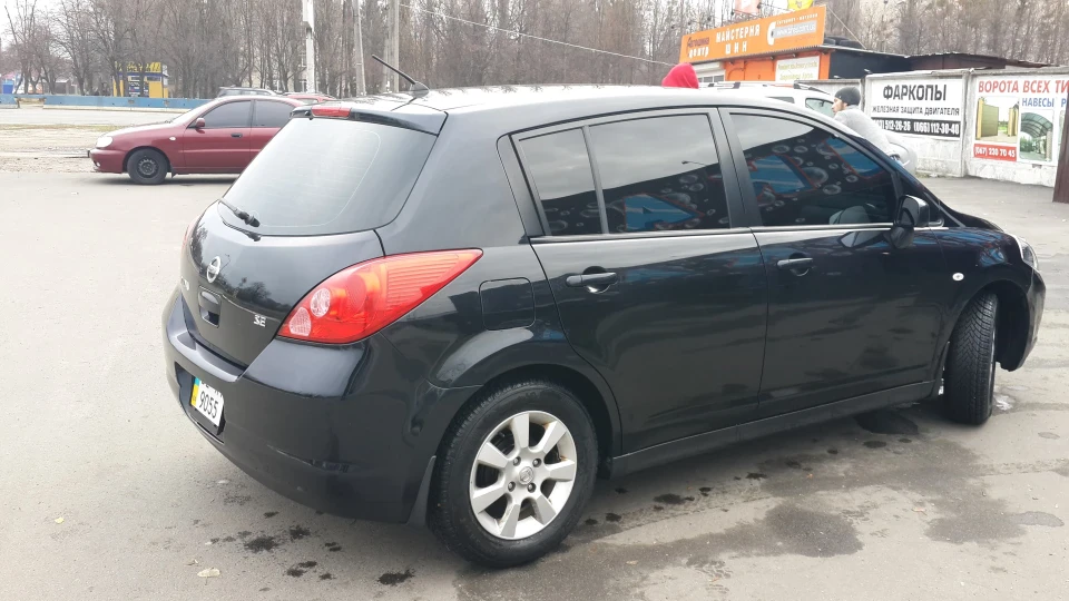 Nissan Tiida T2DA 2