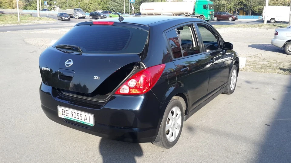 Nissan Tiida T2DA 4