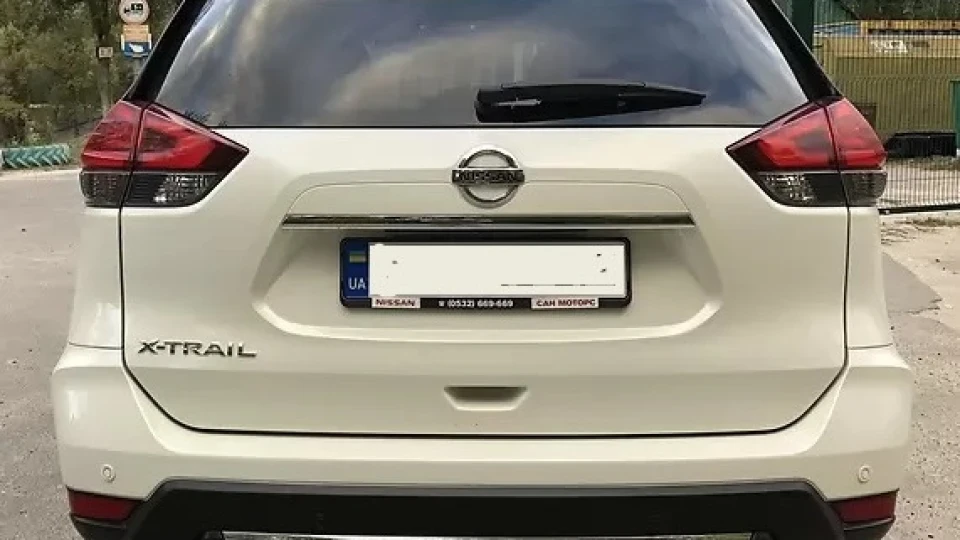 Nissan X-Trail 4