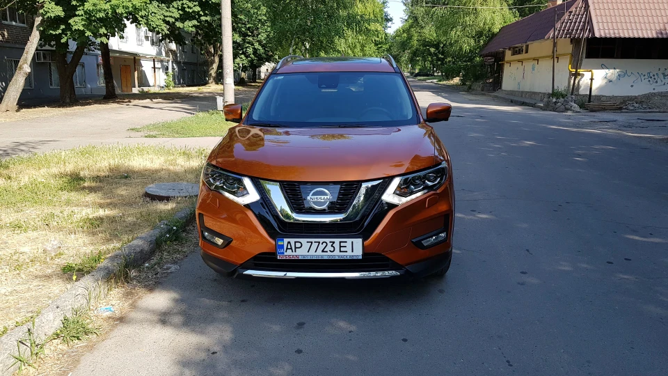 Nissan X-Trail 1.6 dCi 2wd CVT Orange 2