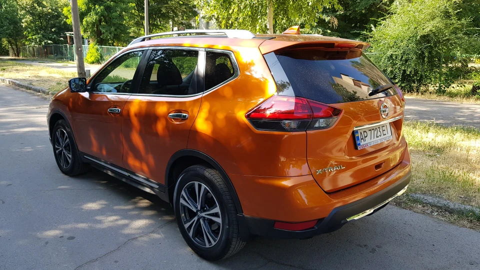 Nissan X-Trail 1.6 dCi 2wd CVT Orange 4