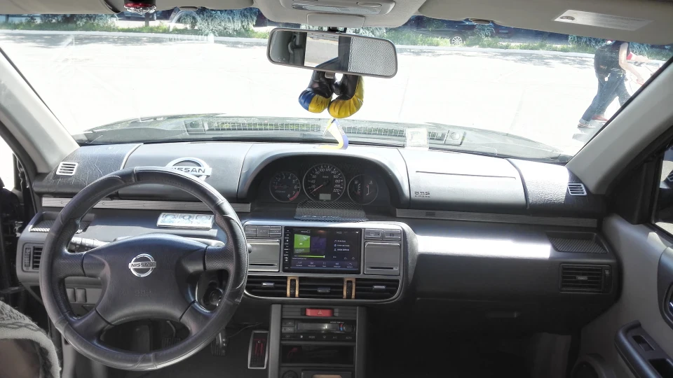 Nissan X-Trail 2.0 механіка 3