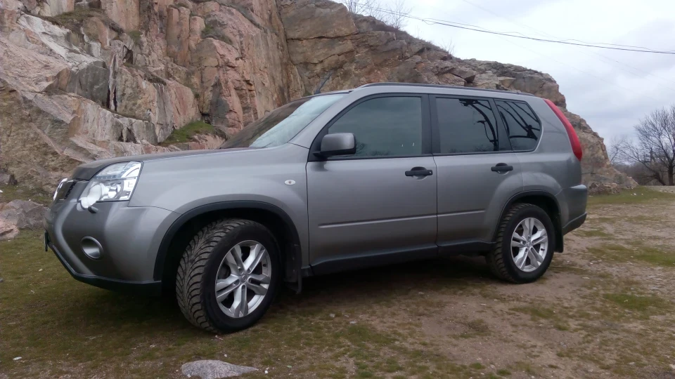 Nissan X-Trail 2,0 МКП Сірий Шукач 3