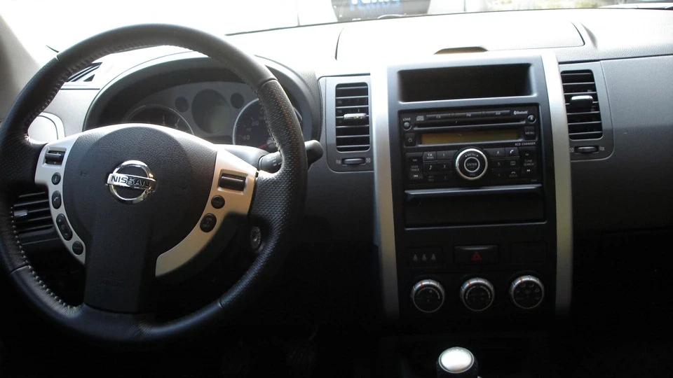 Nissan X-Trail 2.0 МКПП 3