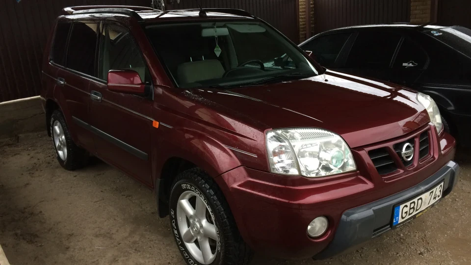 Nissan X-Trail 2.2D 6MКПП 2