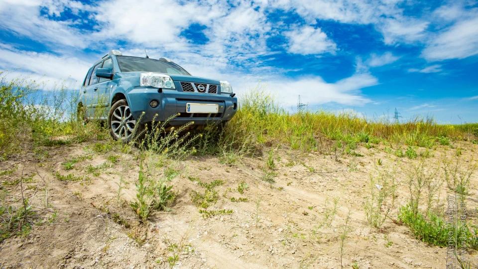 Nissan X-Trail 2.5 AT Elegance-restyle 3