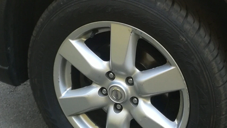Nissan X-Trail 2.5 автомат 4