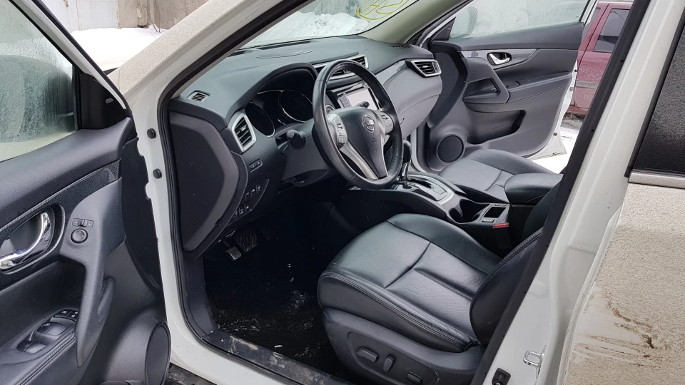 Nissan X-Trail 2.5 зі США 4
