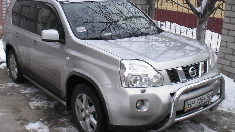 Nissan X-Trail 2.5 л, МКПП, сербр.метал