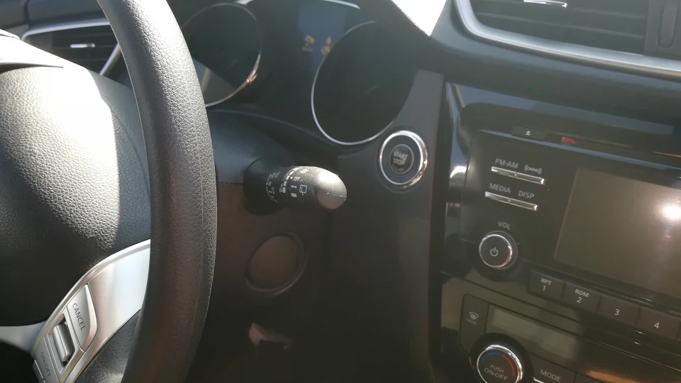 Nissan X-Trail 2.5 Rogue 4