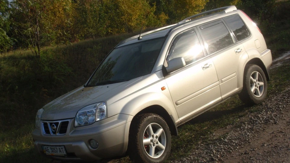 Nissan X-Trail 2.5 3