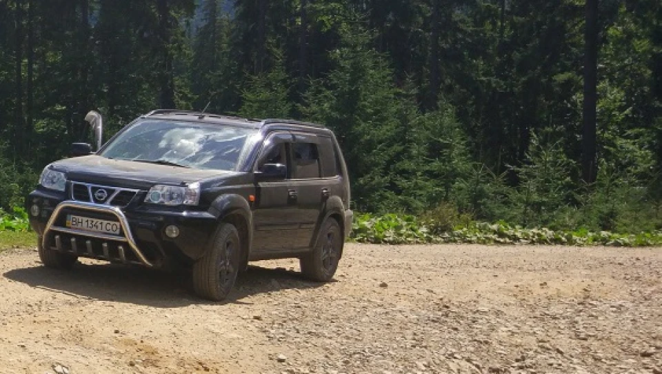 Nissan X-Trail Газовий Бобік