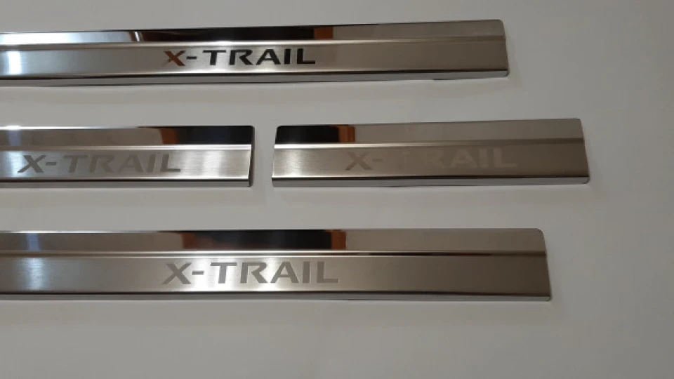 Nissan X-Trail металлік 1,6 d мкпп 3