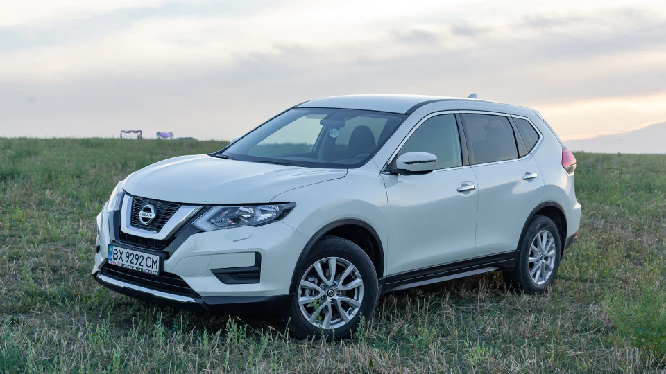 Nissan X-Trail Перламутрова Хитрюга 4