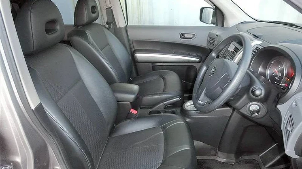 Nissan X-Trail Брязкальця