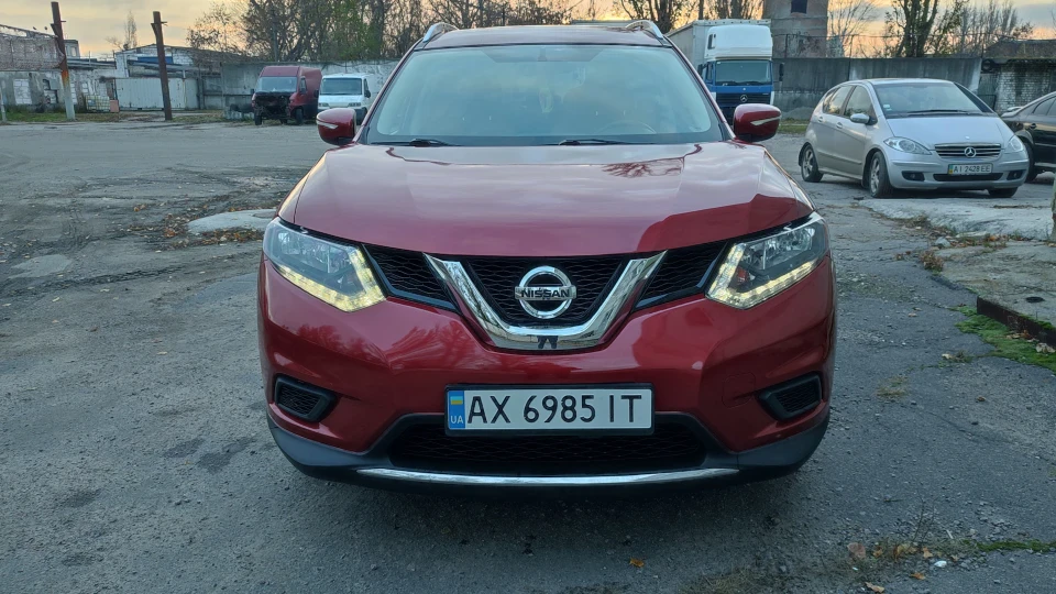Nissan X-Trail Rogue 5