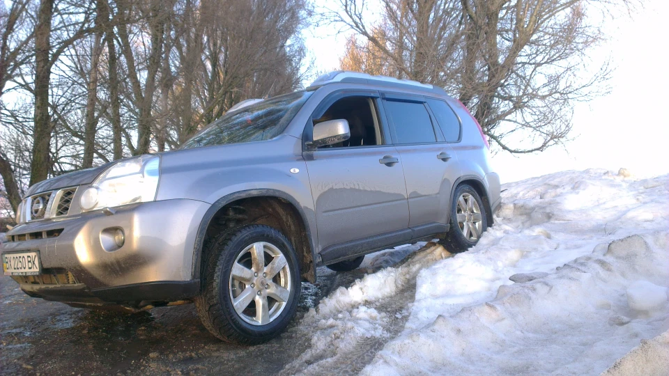 Nissan X-Trail SE X-Traktor 2