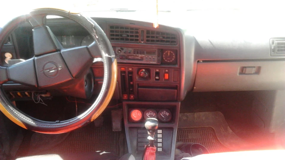 Opel Ascona 5