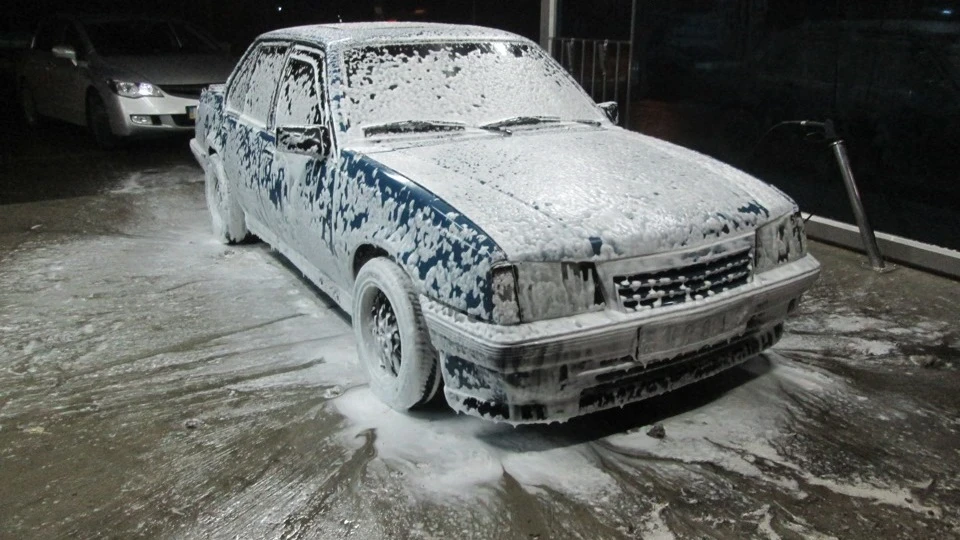 Opel Ascona 4
