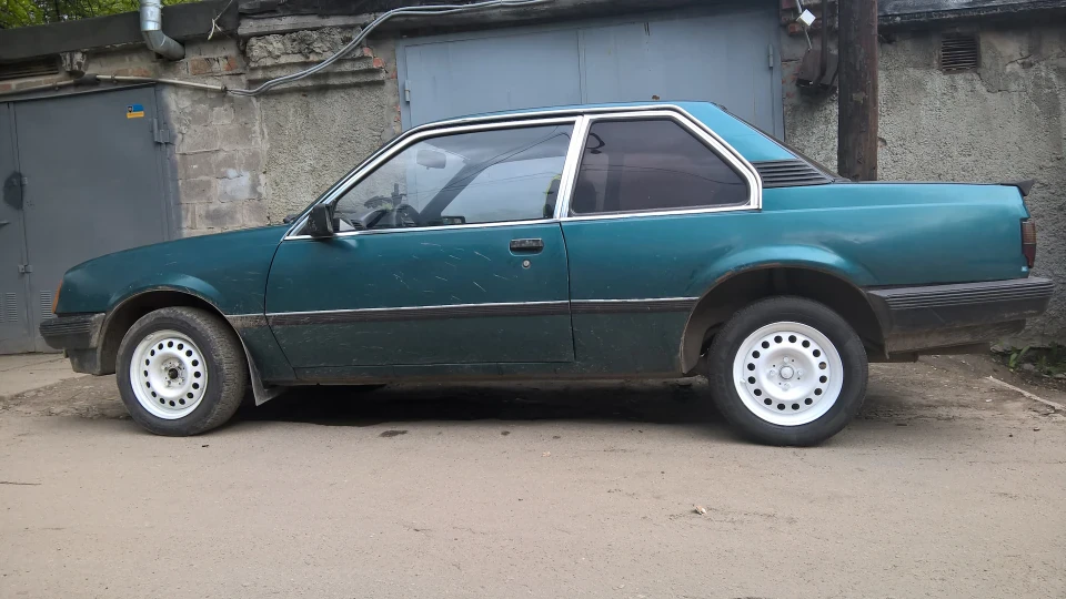Opel Ascona