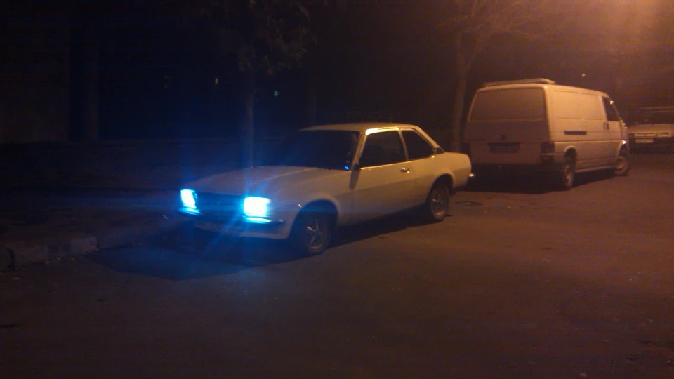 Opel Ascona