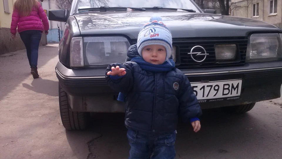 Opel Ascona 4