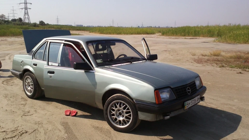 Opel Ascona